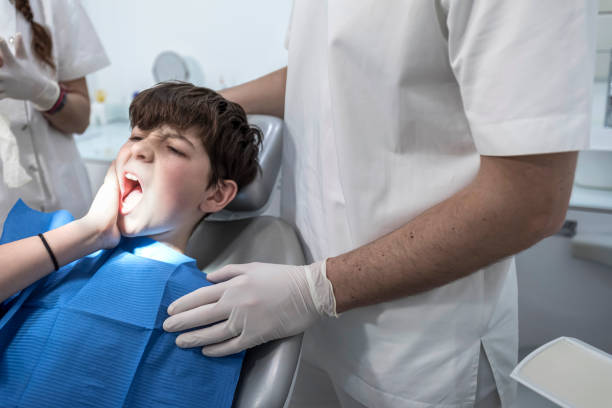Best Emergency Broken Tooth Repair in North Aurora, IL